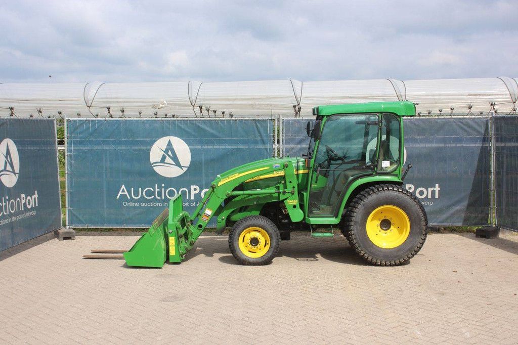 Tractor John Deere 3720 Diesel 44pk 2003