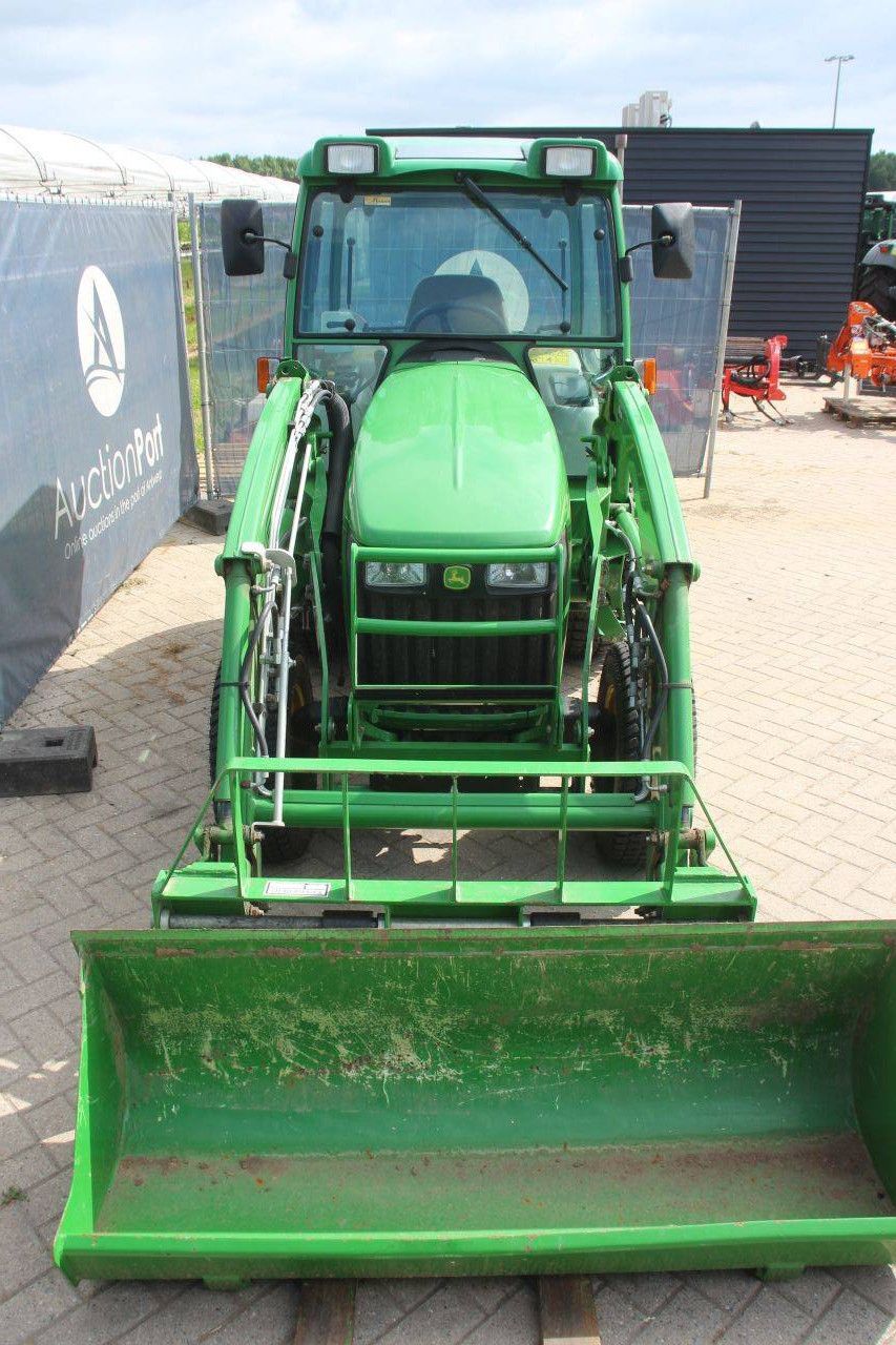 Tractor John Deere 3720 Diesel 44pk 2003