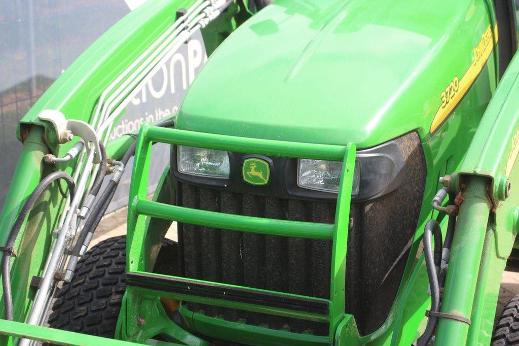 Tractor John Deere 3720 Diesel 44pk 2003
