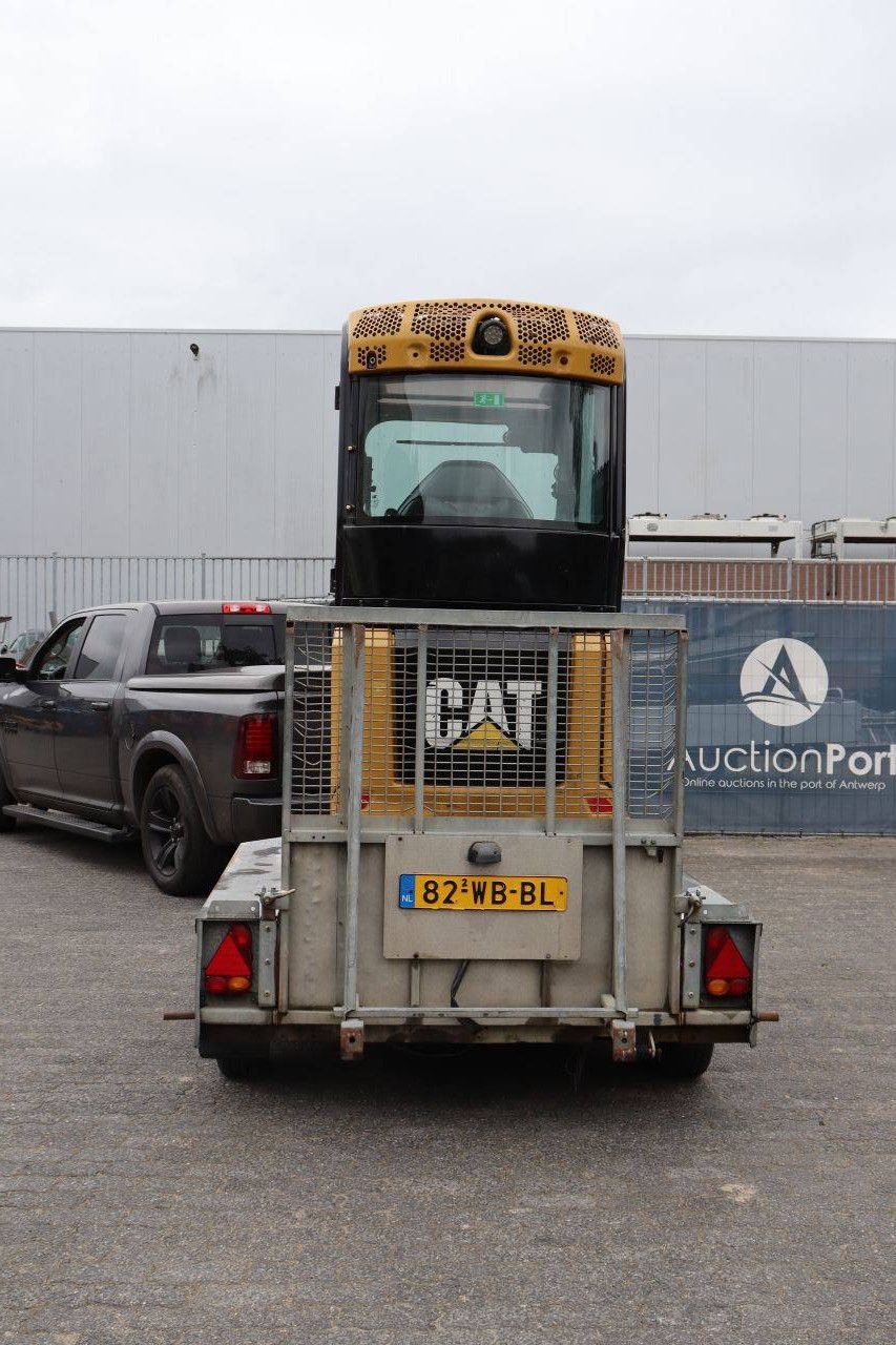 Caterpillar 301.8 Diesel Mini Excavator 15.7kW With Trailer
