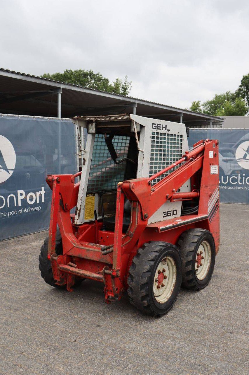 Schranklader Gehl SL 3610 Diesel 25kW
