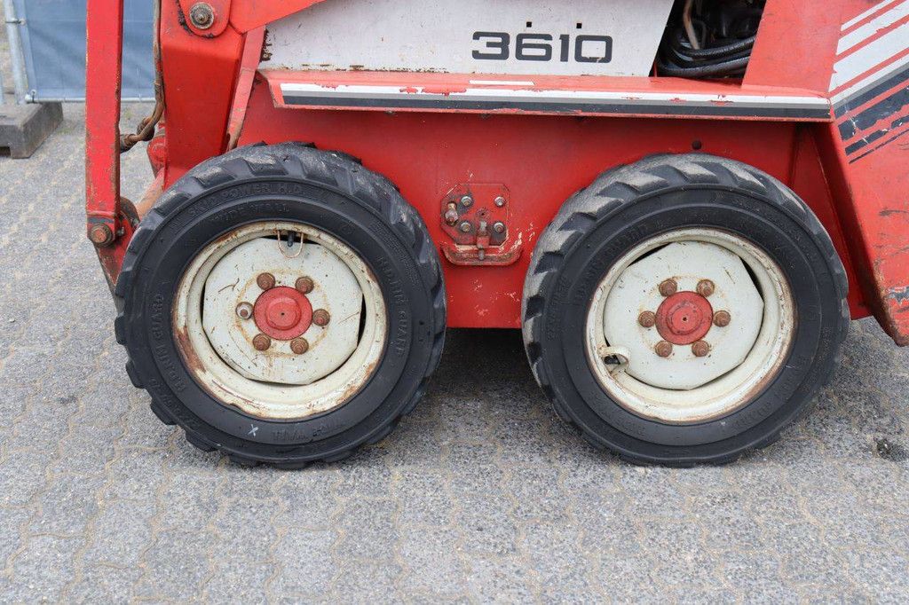 Schranklader Gehl SL 3610 Diesel 25kW