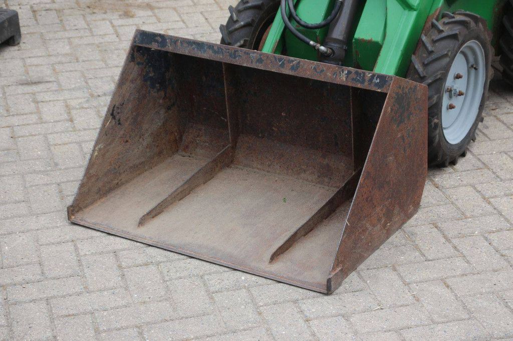 Articulated Loader Avant 313S Petrol 10kW 2003