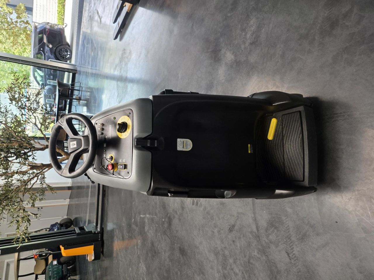 Karcher veegmachine