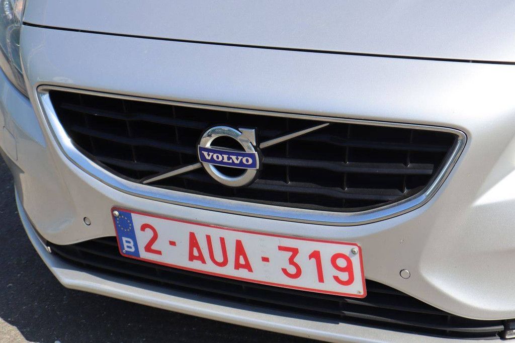 Pkw Volvo V40 Benzin 122 PS 2016 (Margin)