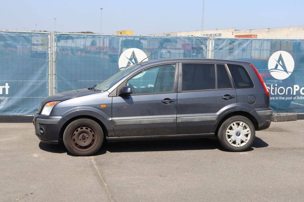 Pkw Ford Fusion Benzin 80 PS 2008 (Margin)