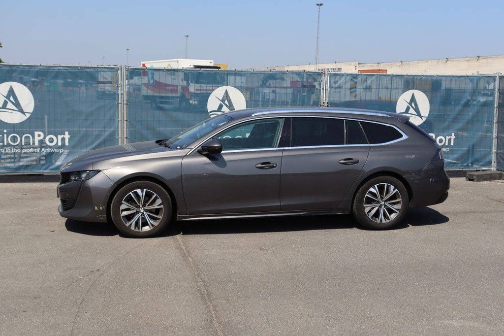 Pkw Peugeot 508 Diesel 130 PS 2021