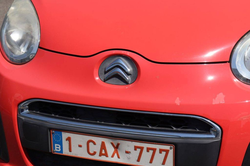 Pkw Citroën C1 Benzin 68 PS 2013 (Marge)