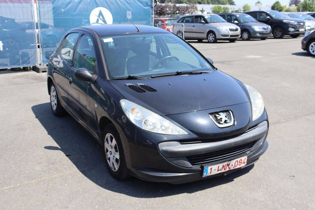 Pkw Peugeot 206 Benzin 60 PS 2011 (Margin)
