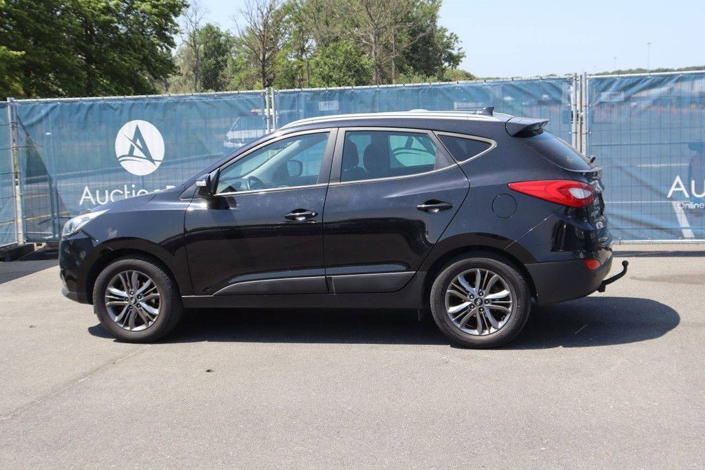 SUV Hyundai Tucson ix35 Petrol 177hp 2015 (Margin)