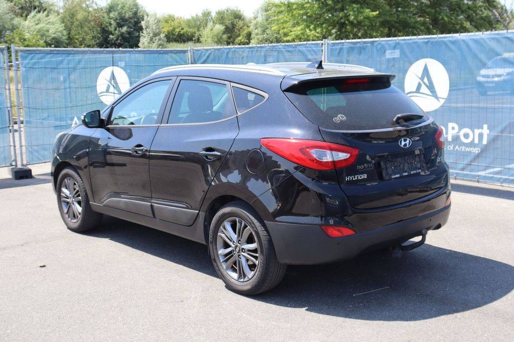 SUV Hyundai Tucson ix35 Petrol 177hp 2015 (Margin)