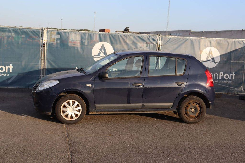 Pkw Dacia Sandero Benzin 75 PS 2010 (Margin)