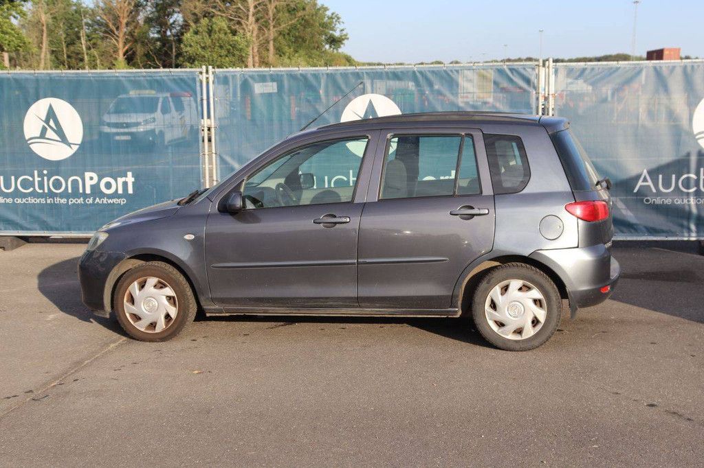 Mazda 2 Passenger Car Petrol 80hp 2004 (Margin)