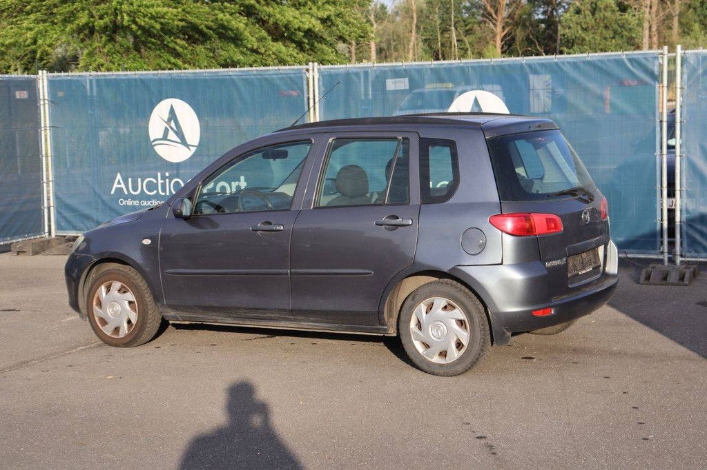 Mazda 2 Passenger Car Petrol 80hp 2004 (Margin)