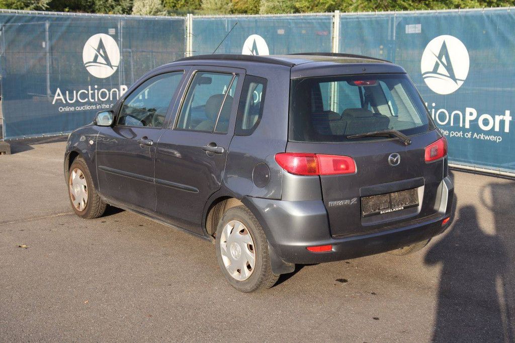 Mazda 2 Passenger Car Petrol 80hp 2004 (Margin)