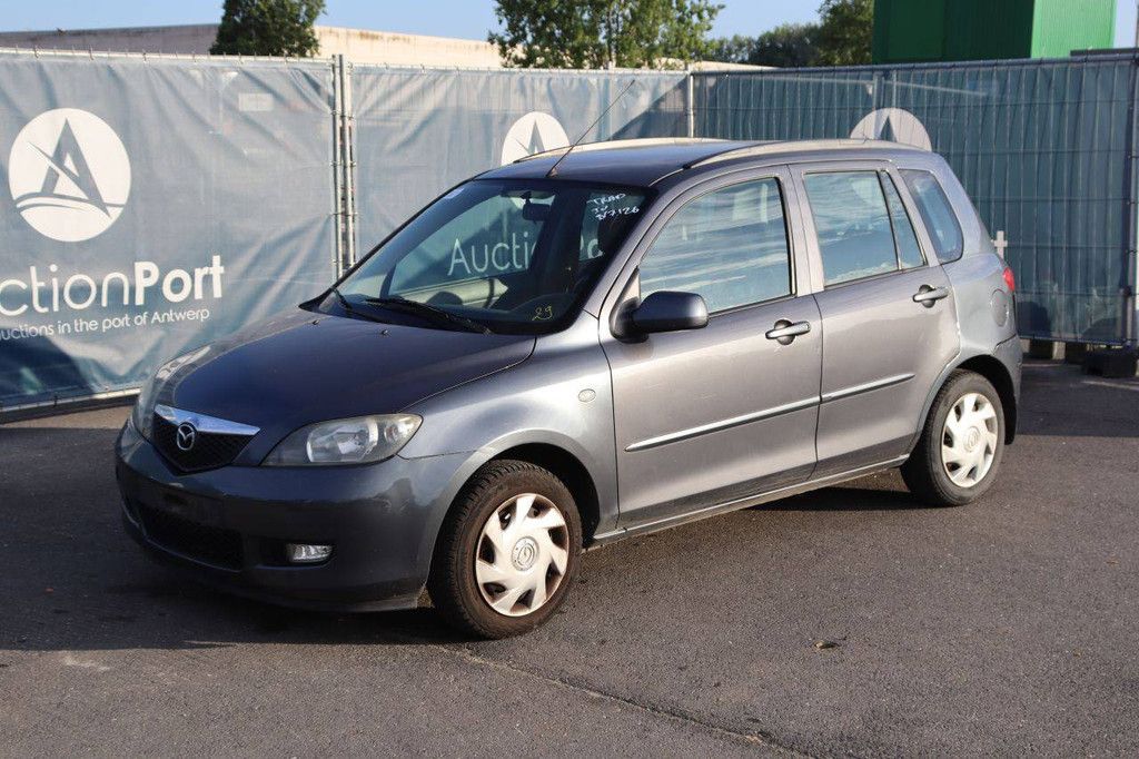 Mazda 2 Passenger Car Petrol 80hp 2004 (Margin)