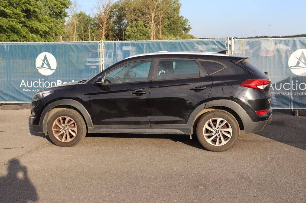 SUV Hyundai Tucson Petrol 132hp 2016 (Margin)