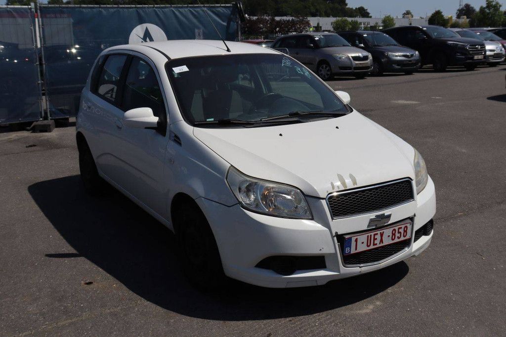 Passenger car Chevrolet Aveo Petrol 101hp 2012 (Margin)