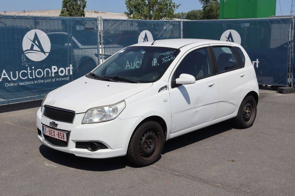 Passenger car Chevrolet Aveo Petrol 101hp 2012 (Margin)