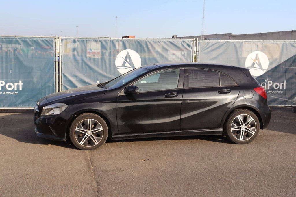 Pkw Mercedes-Benz A160d Diesel 2016 (Marge)