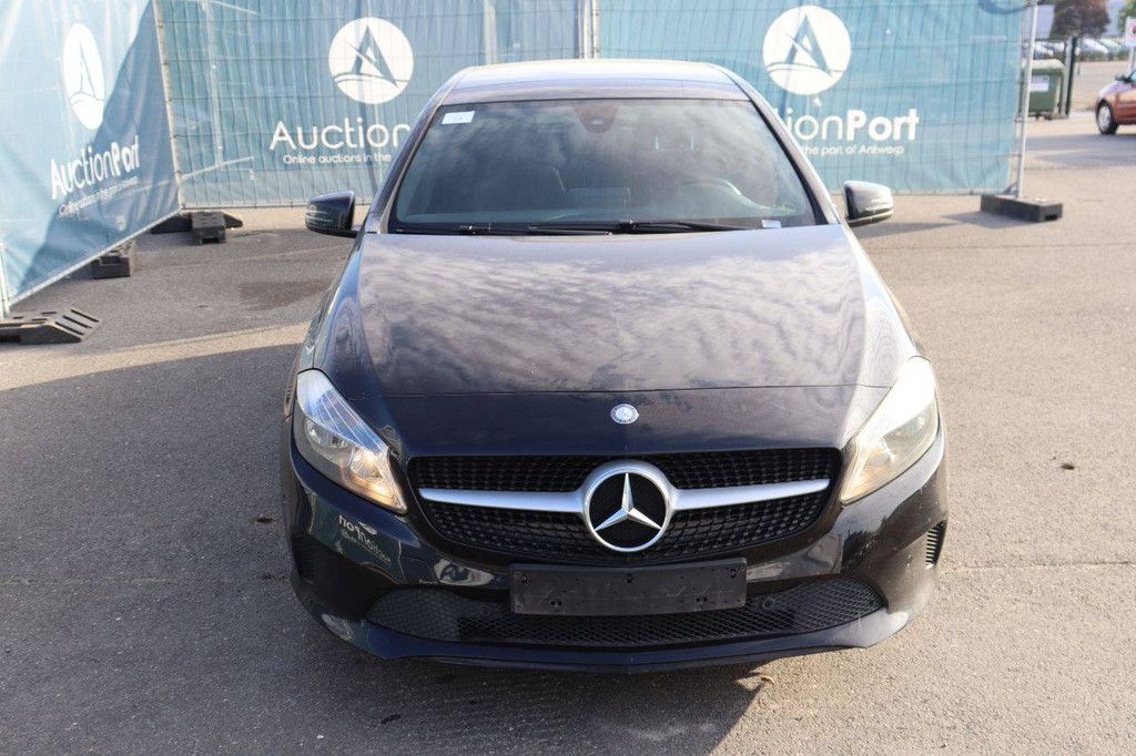 Pkw Mercedes-Benz A160d Diesel 2016 (Marge)