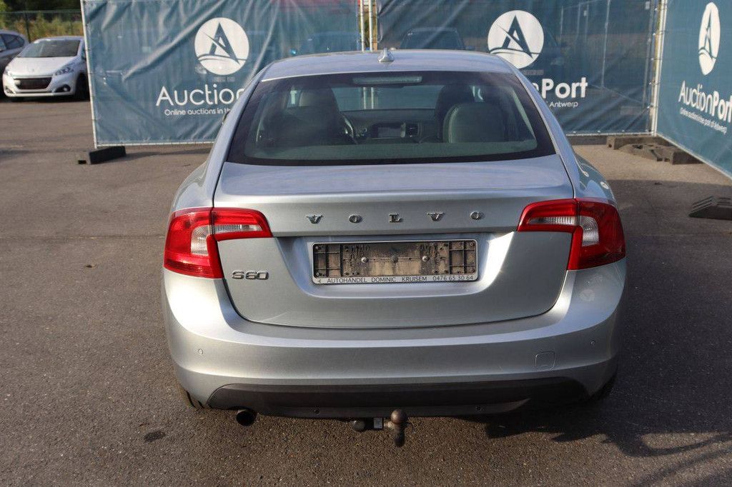 Pkw Volvo S60 Diesel 115 PS 2012 (Margin)