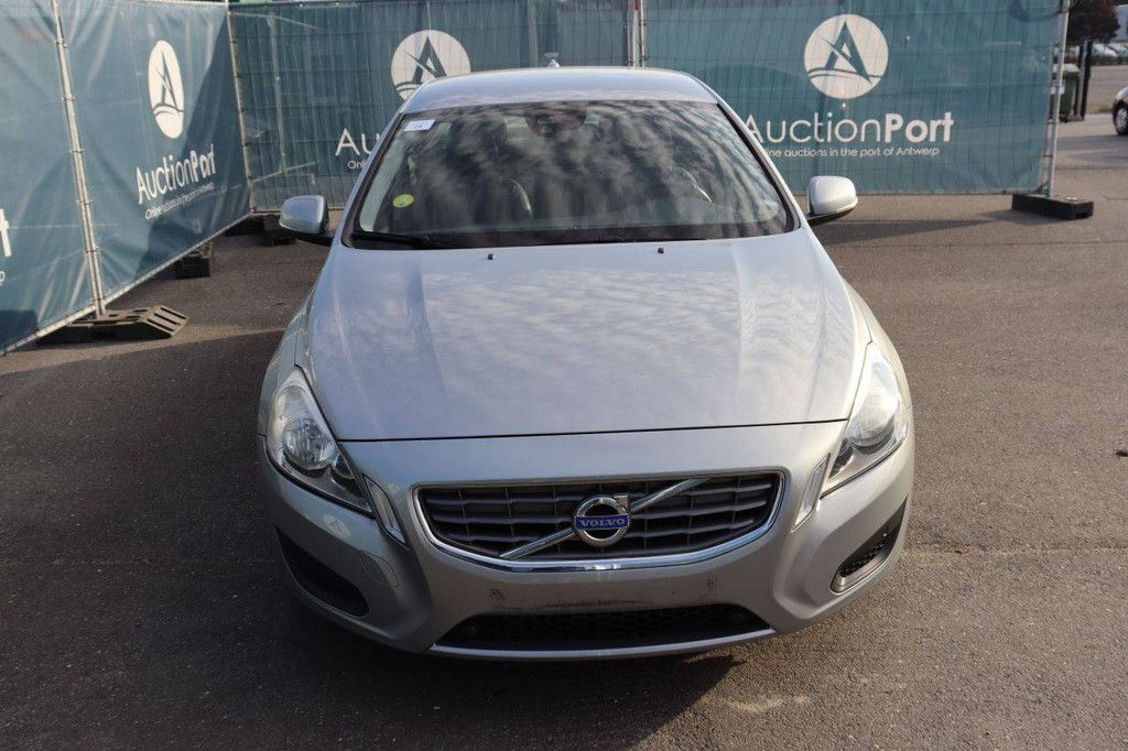 Pkw Volvo S60 Diesel 115 PS 2012 (Margin)