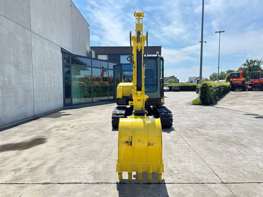 Midi excavator Yanmar VIO40-5B Diesel 2012