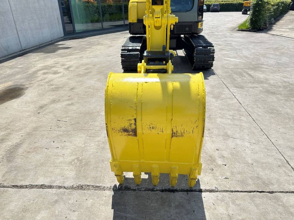 Midi excavator Yanmar VIO40-5B Diesel 2012