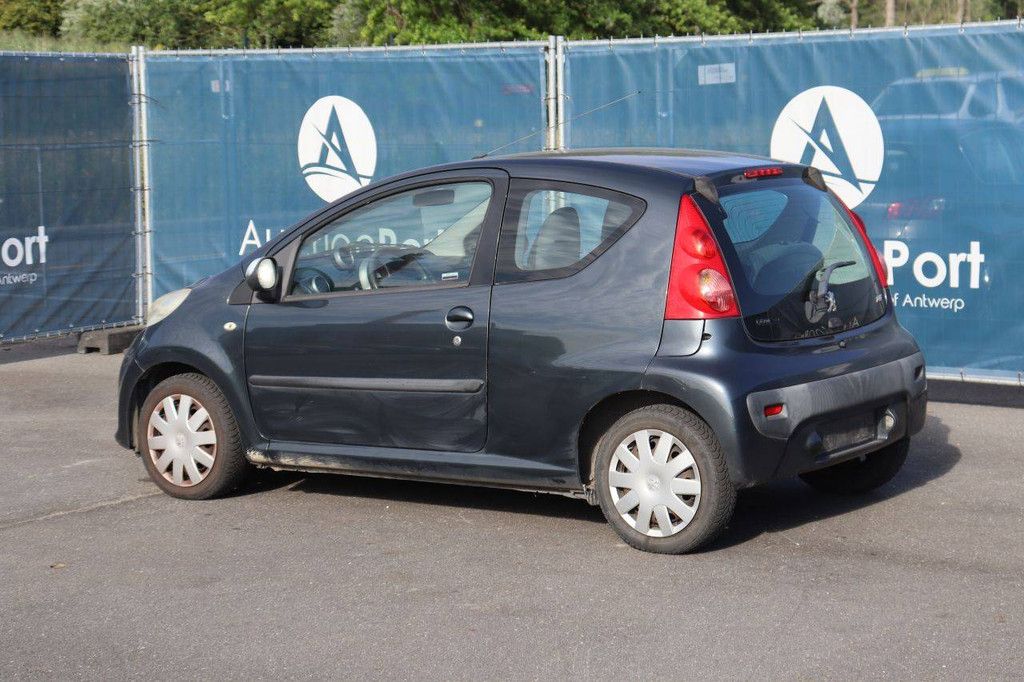 Pkw Peugeot 107 Benzin 68 PS 2008 (Margin)
