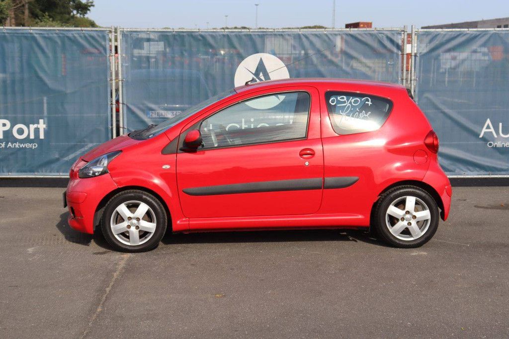 Pkw Toyota Aygo Benzin 68 PS 2006 (Margin)