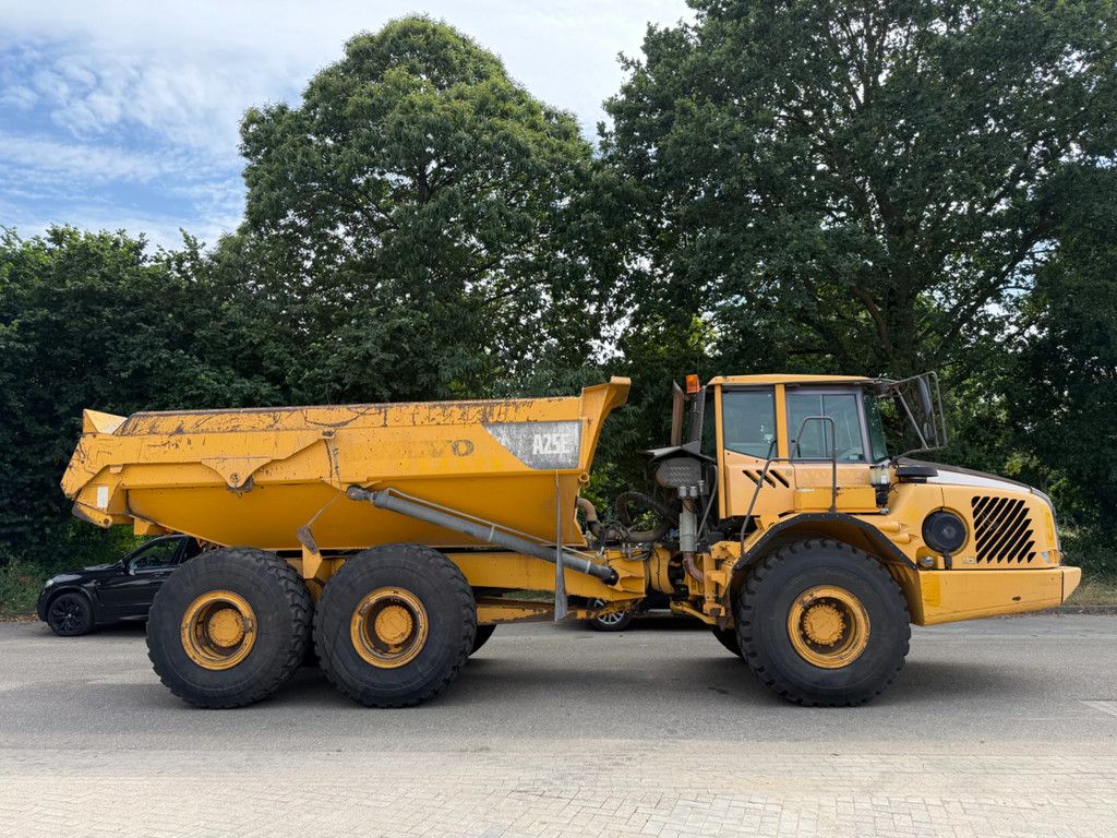 Volvo A25E