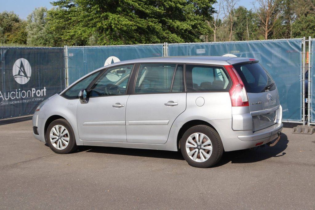 Pkw Citroën Grand C4 Benzin 140 PS 2007 (Margin)