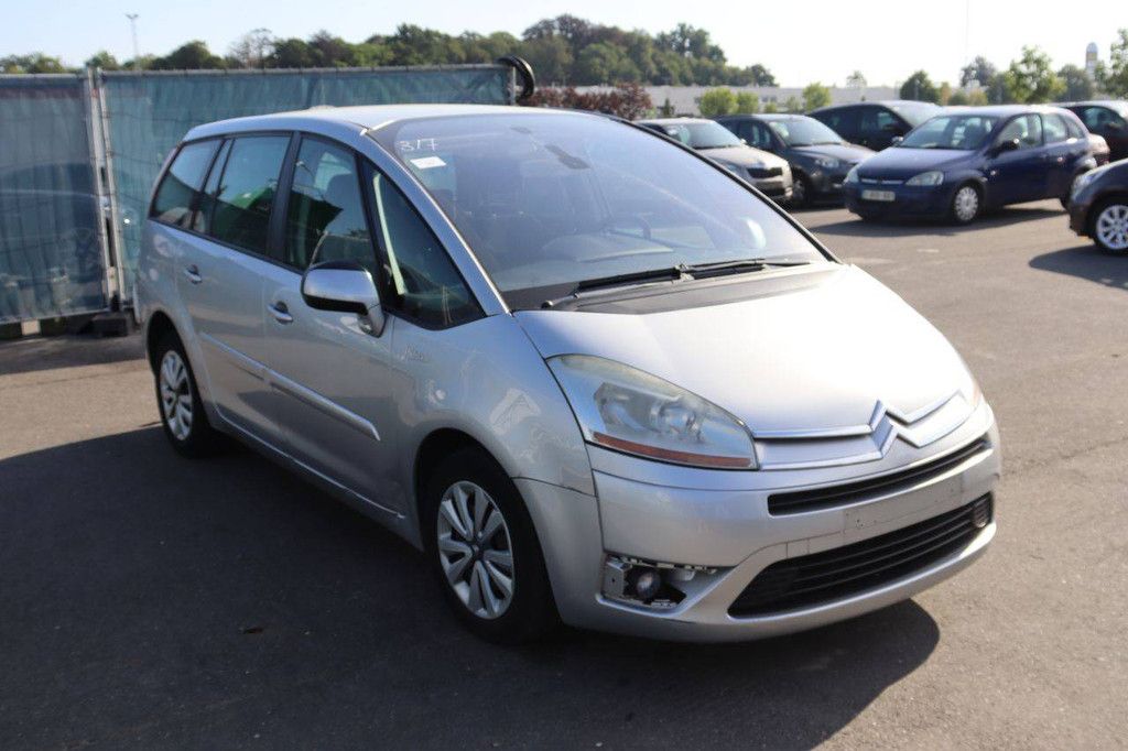 Pkw Citroën Grand C4 Benzin 140 PS 2007 (Margin)
