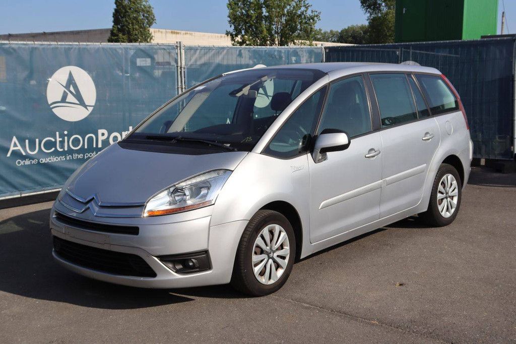 Pkw Citroën Grand C4 Benzin 140 PS 2007 (Margin)