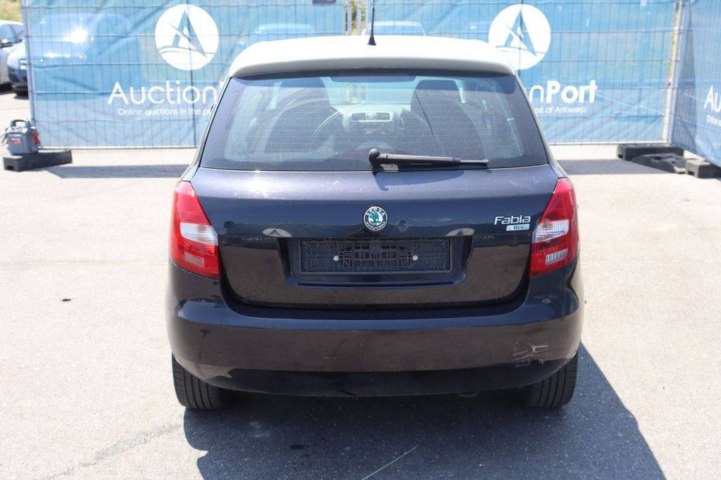 Pkw Skoda Fabia Benzin 86 PS 2007 (Margin)
