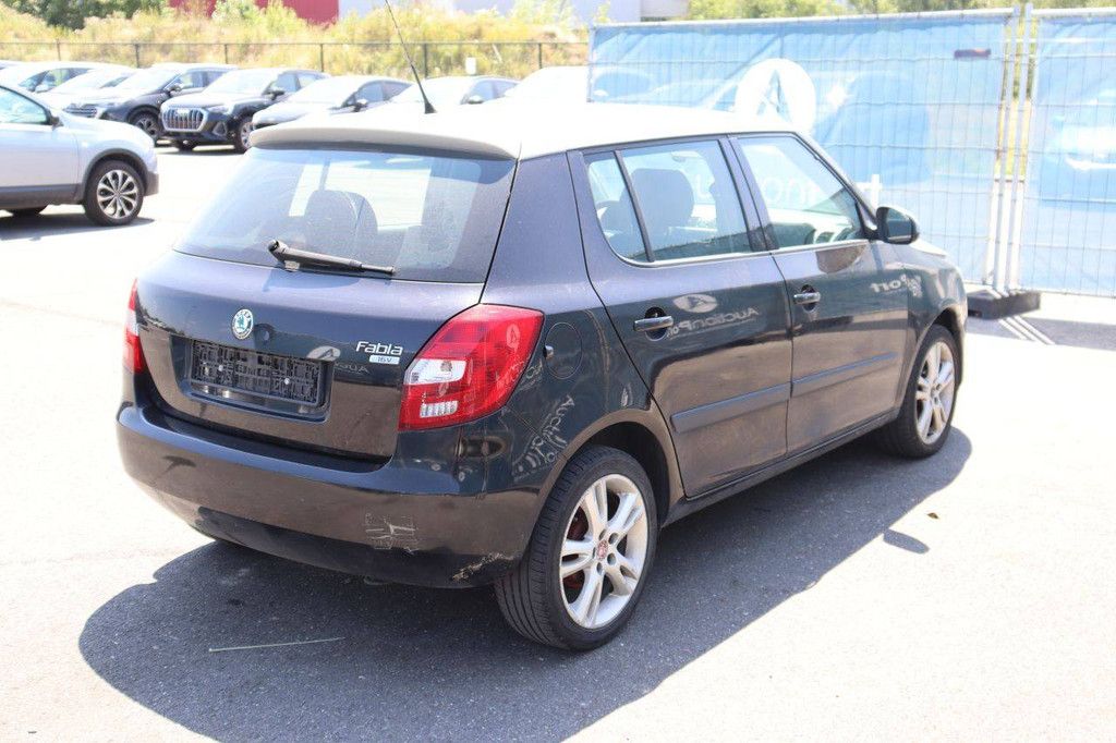 Pkw Skoda Fabia Benzin 86 PS 2007 (Margin)