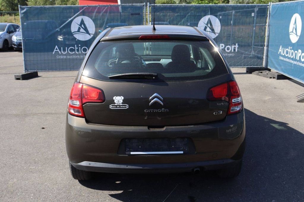 Pkw Citroën C3 Benzin 82 PS 2013 (Marge)
