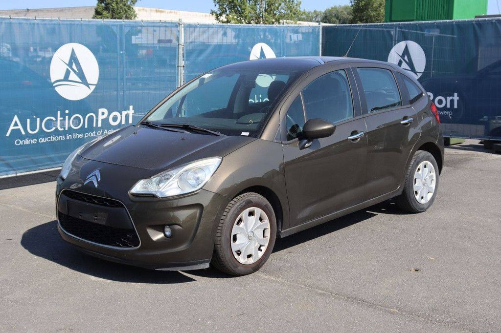 Pkw Citroën C3 Benzin 82 PS 2013 (Marge)