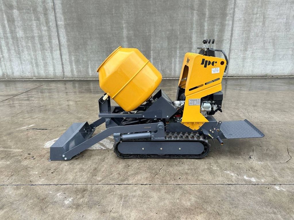 Selbstladender Betonmischer JPC HTD - 500 Benzin 2026