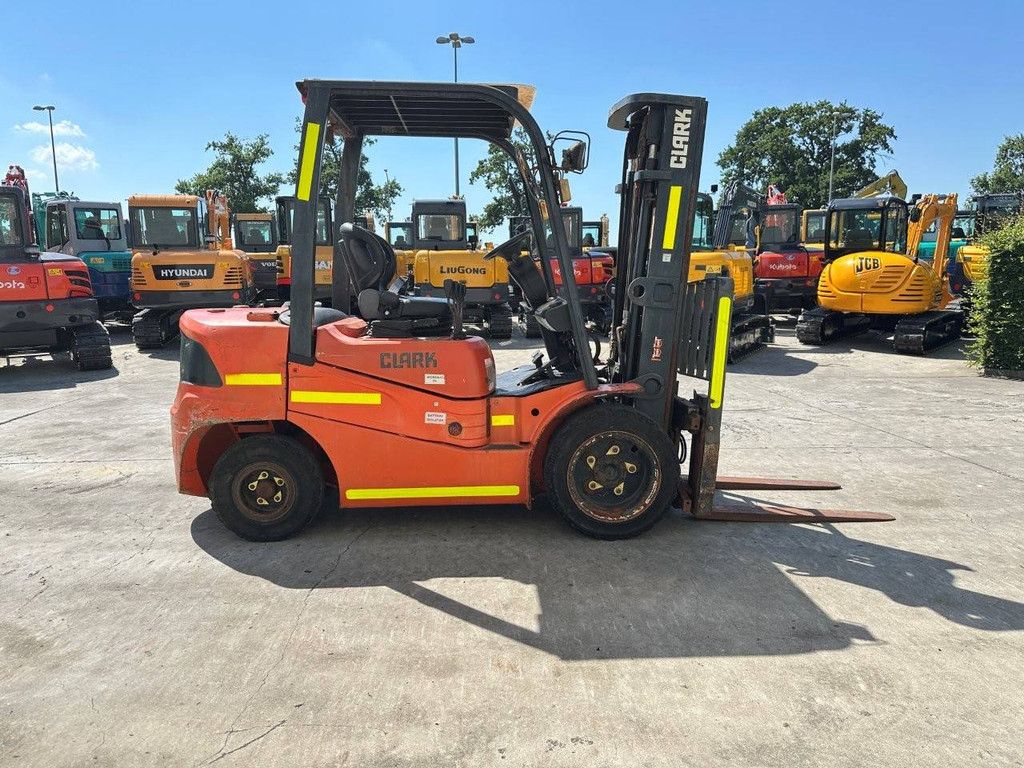 Gabelstapler Clark GTS30D Diesel 2018