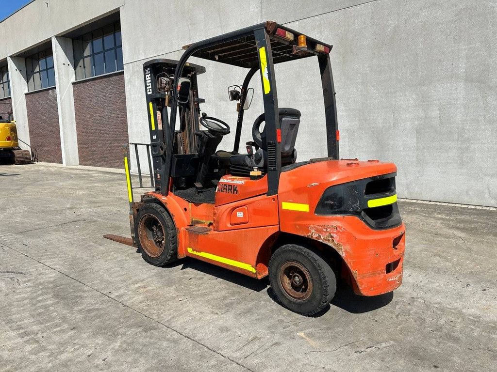 Gabelstapler Clark GTS30D Diesel 2018