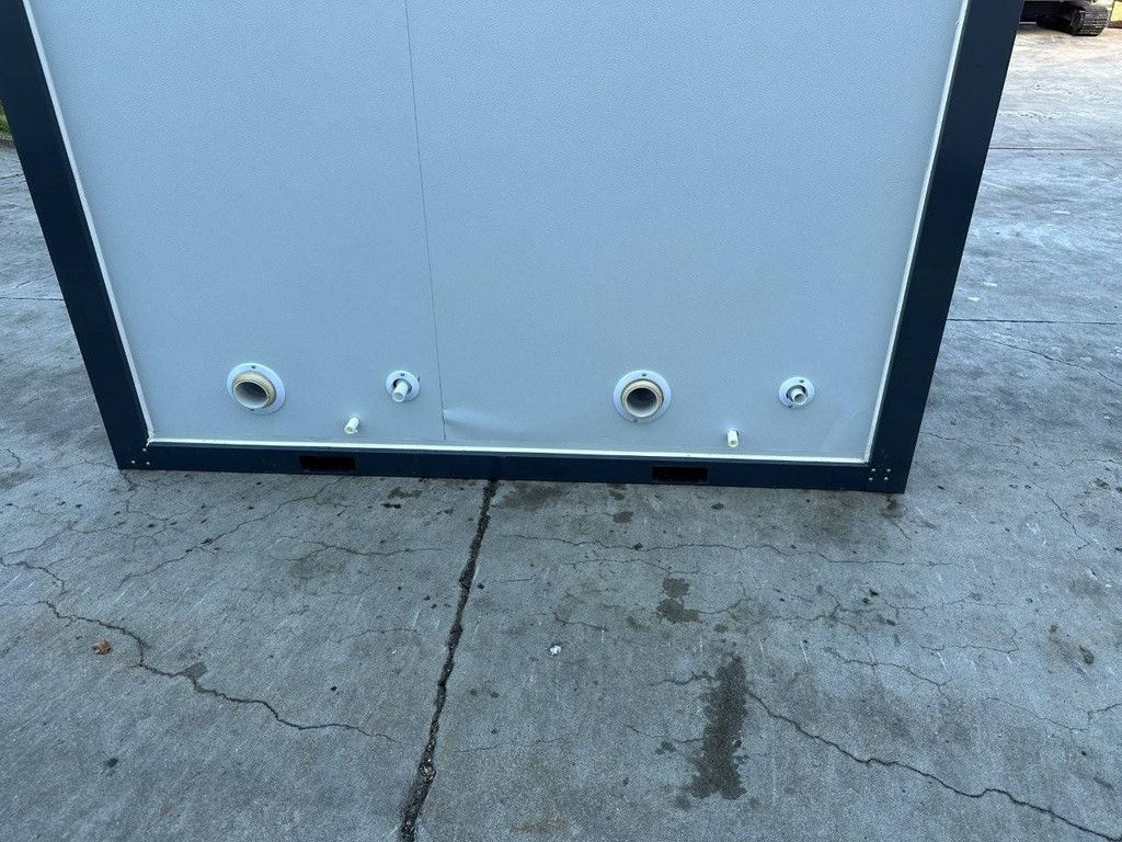 Doppel-Toilettenkabine