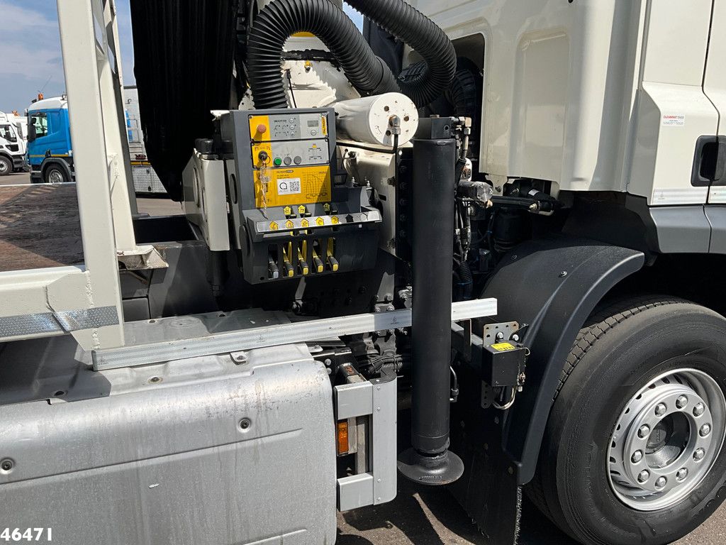 DAF FAS CF 330 Euro 6 Palfinger 23 Tonmeter laadkraan