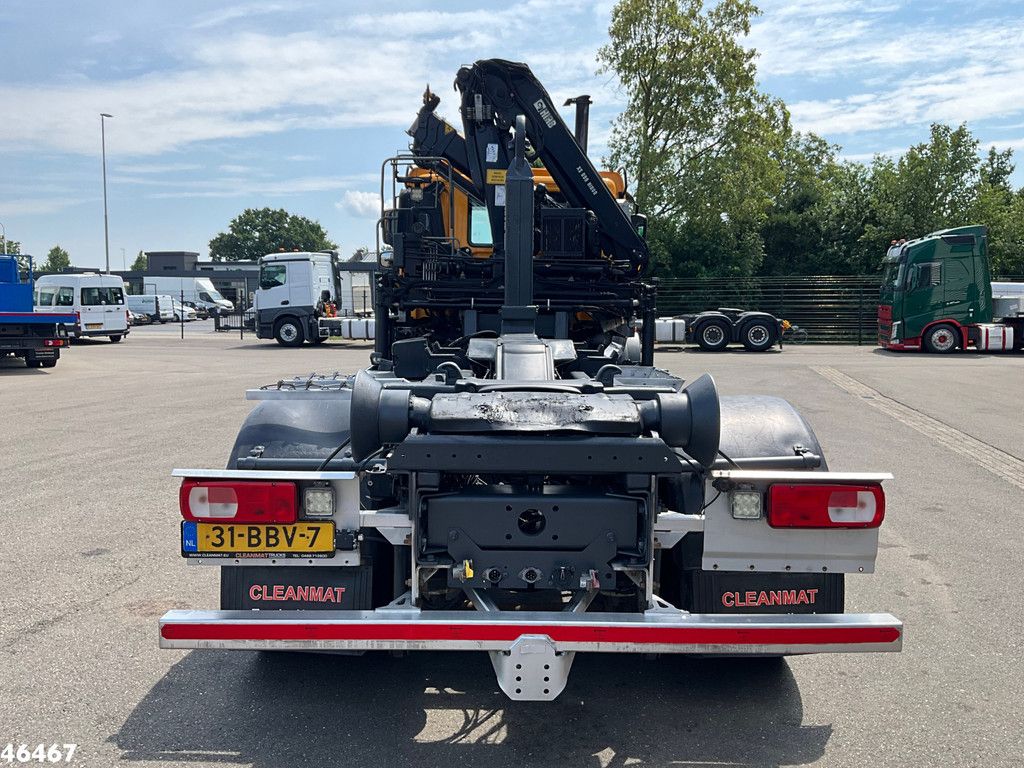 Ginaf X 2221 L Hiab 9 Tonmeter laadkraan Just 198.696 km!