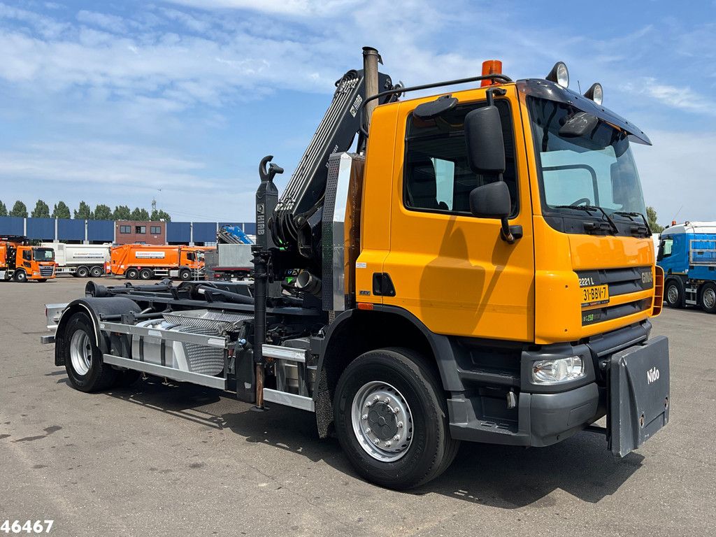 Ginaf X 2221 L Hiab 9 Tonmeter laadkraan Just 198.696 km!