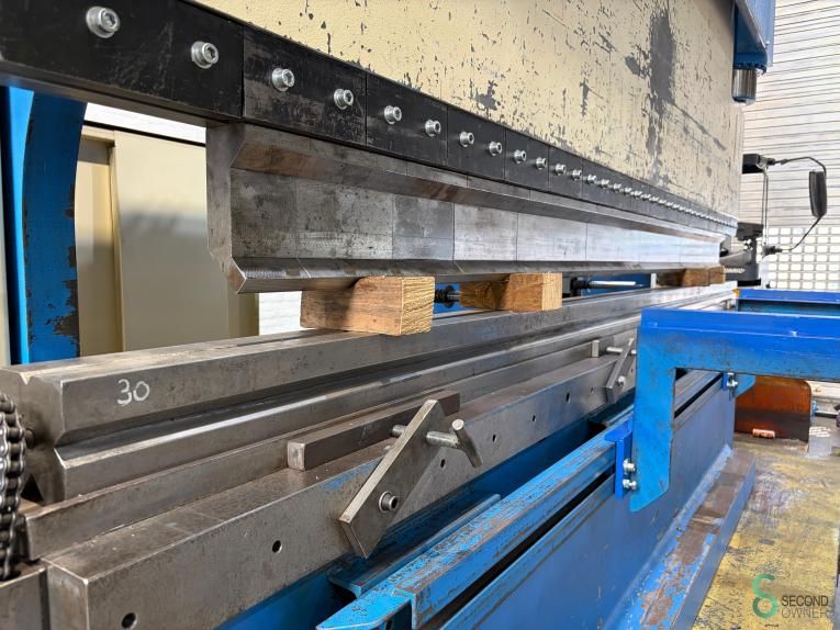Press brakes Atlantic HPE 36300, 300t 3600mm 2000
