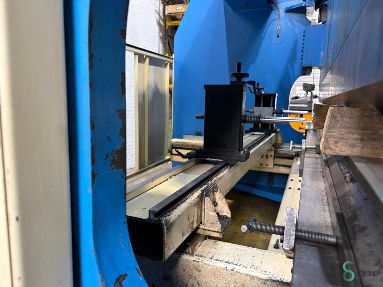 Press brakes Atlantic HPE 36300, 300t 3600mm 2000