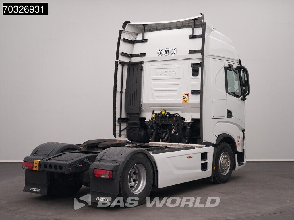 Iveco S-Way 490 4X2 Retarder Full-Air 2x Tanks Standklima ACC Navi