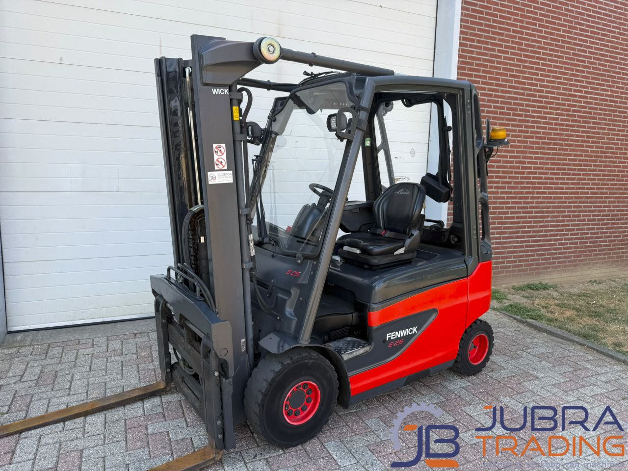 Linde E25-01 Elektrische Heftruck | 2017 | 1052U | 2.5T | 3.2M